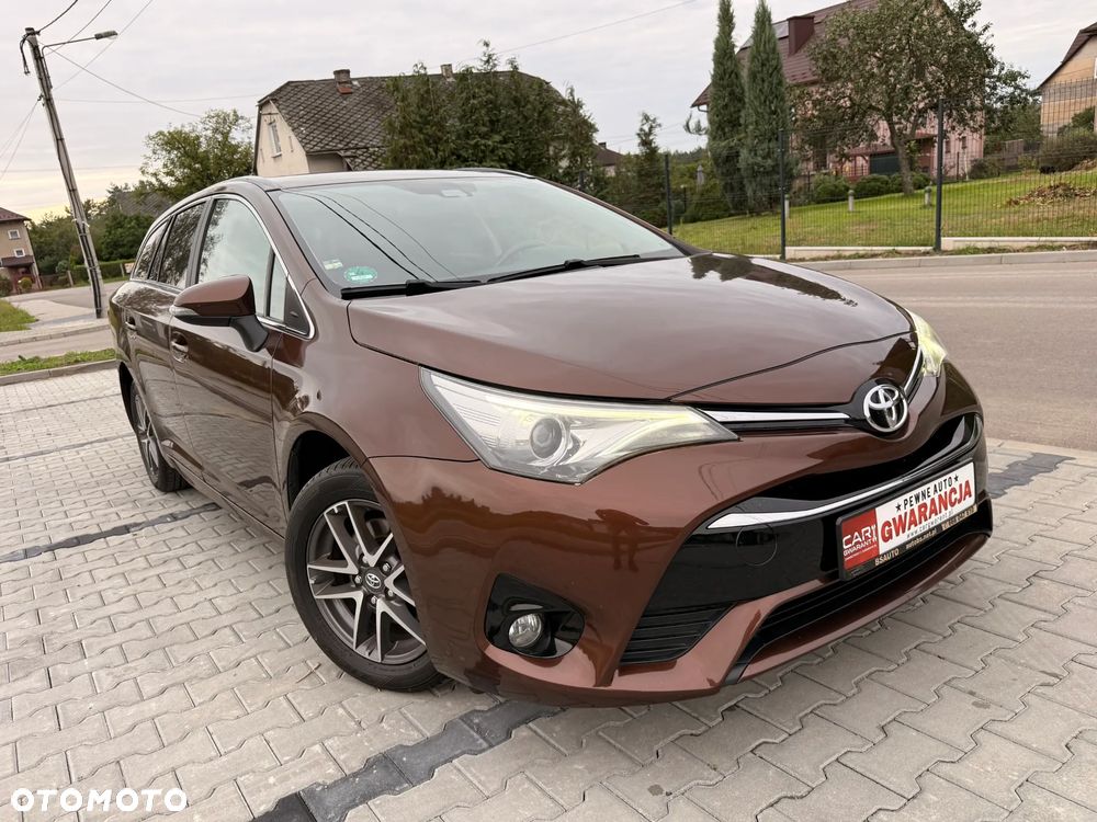 Toyota Avensis Touring Sports 1.8 Edition S+ - 10