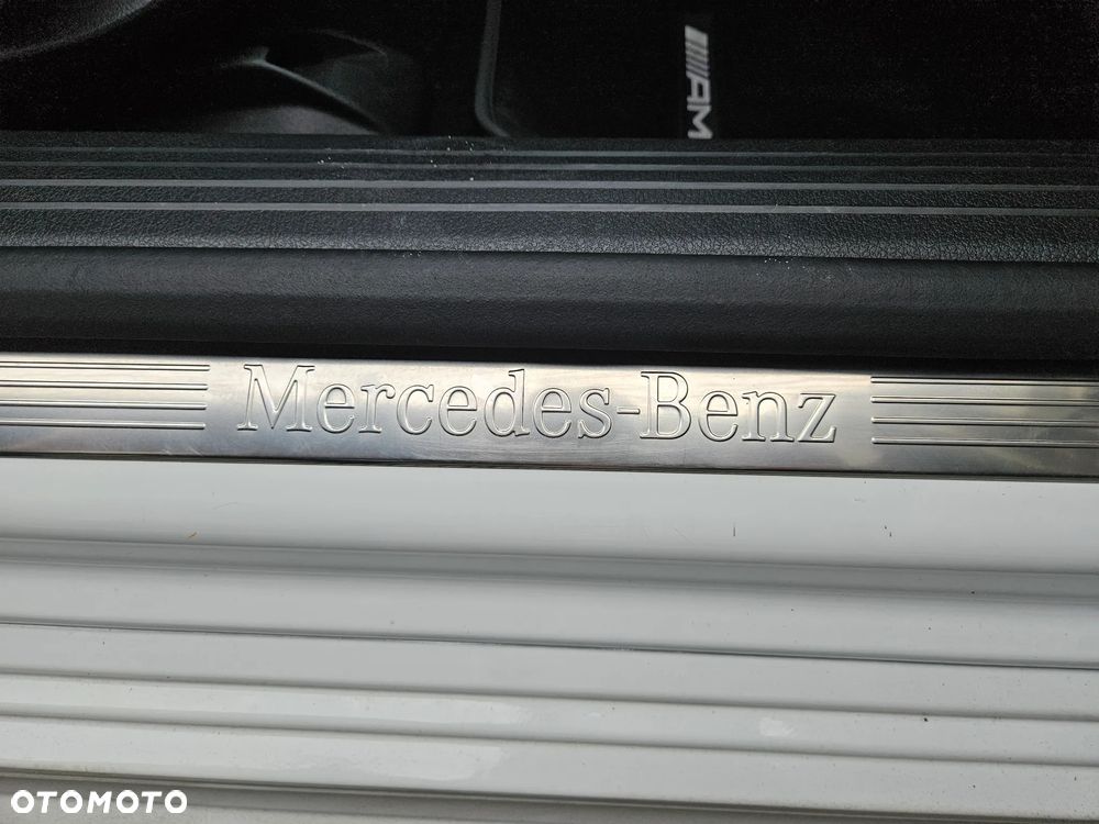 Mercedes-Benz Klasa A 200 AMG Line 7G-DCT - 41