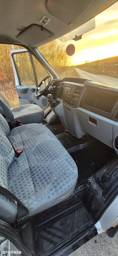 Ford Transit - 5