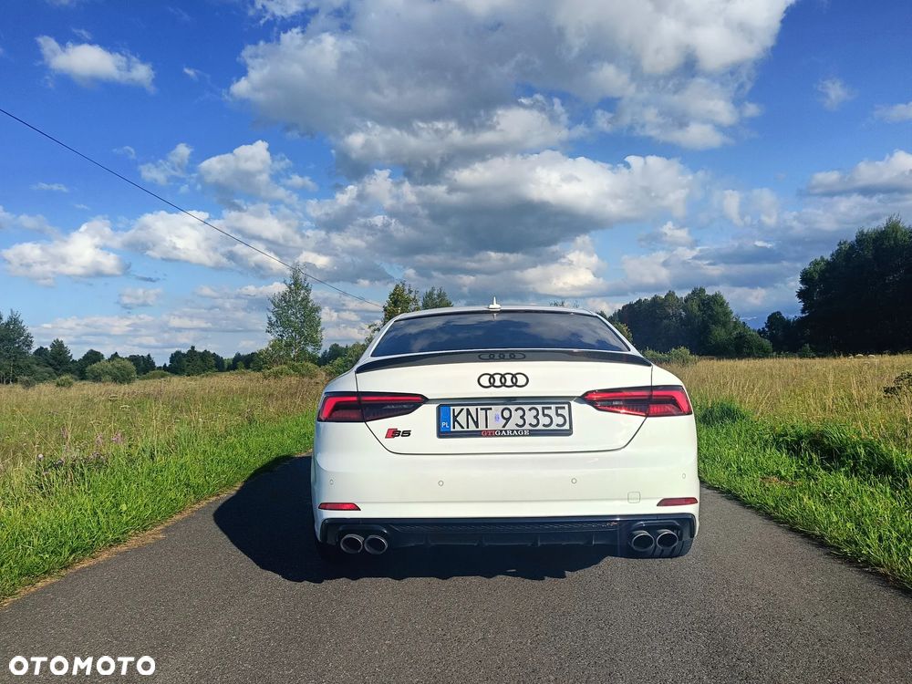 Audi S5 Coupé - 12