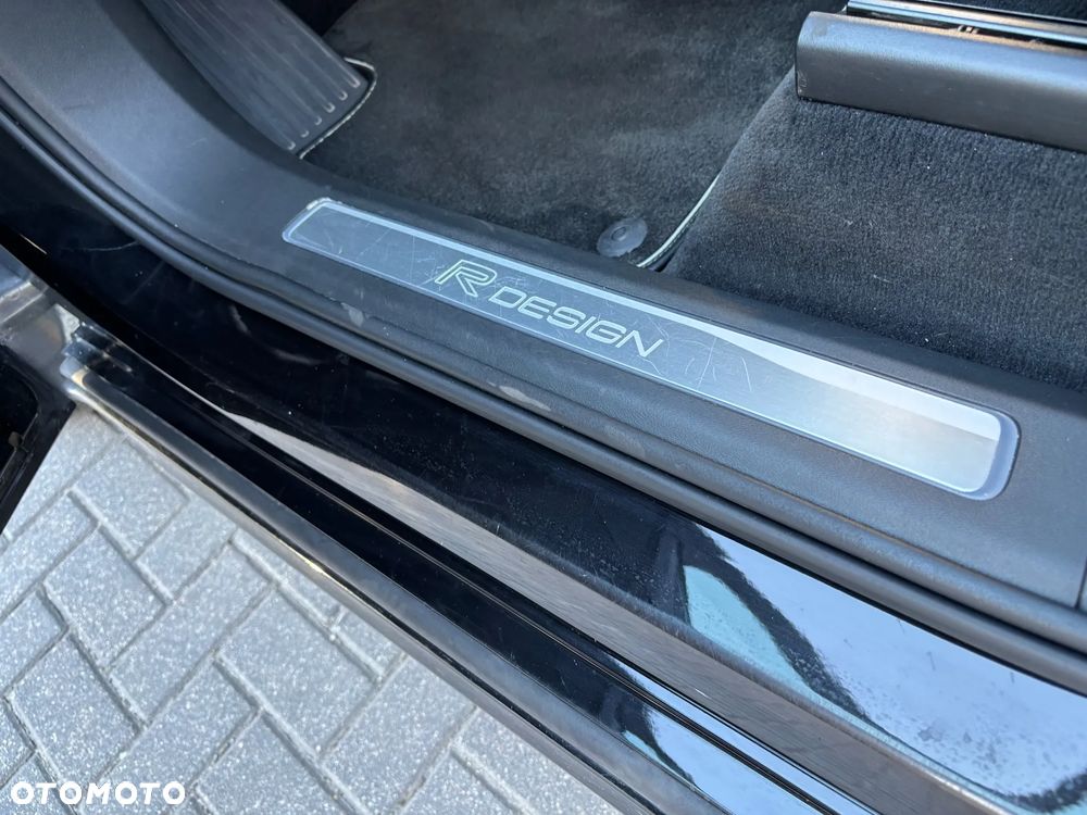 Volvo XC 90 D5 AWD Geartronic RDesign - 21