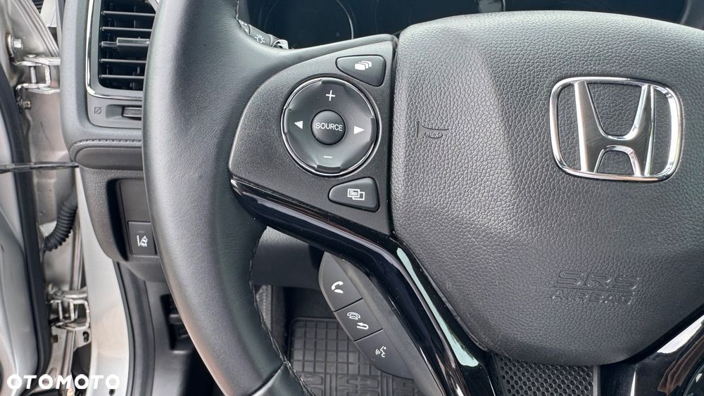 Honda HR-V 1.5 i-VTEC CVT Executive - 29