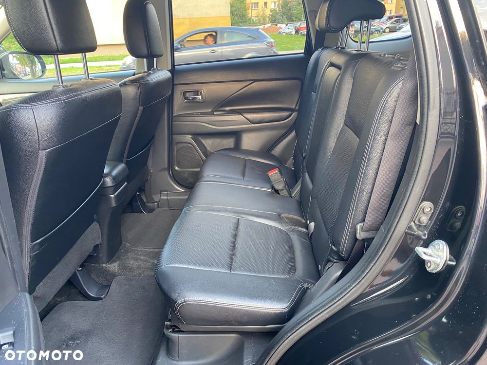 Mitsubishi Outlander 2.0 Intense + - 6
