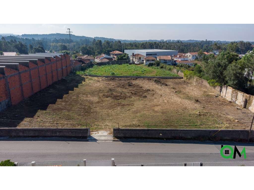 Terreno para Venda no centro de São João de Ver para construção de ... - Grande imagem: 2/29