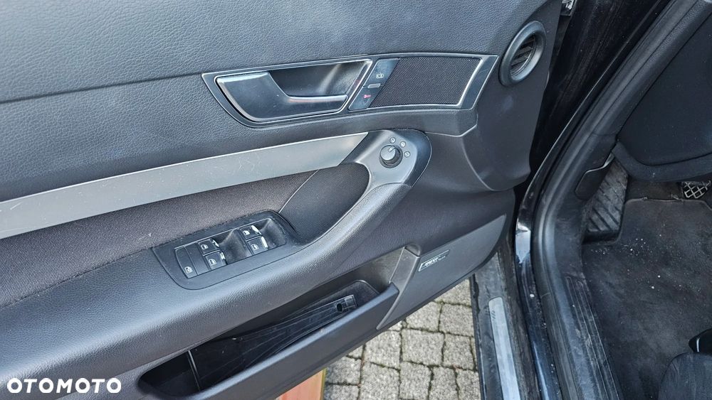 Audi A6 Avant - 8