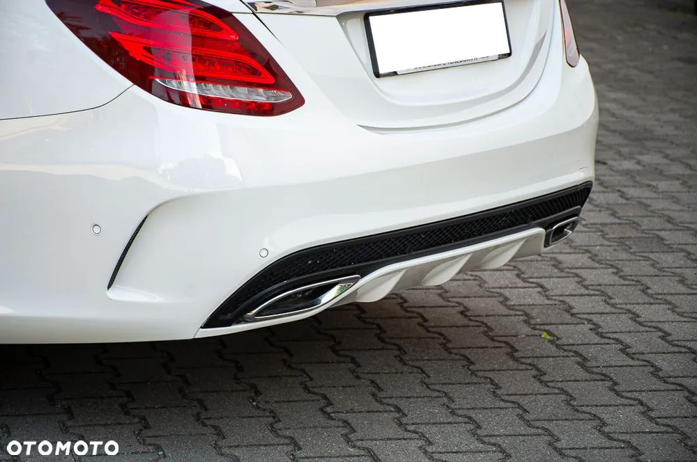 Mercedes-Benz Klasa C 180 (BlueTEC) d 7G-TRONIC AMG Line - 29