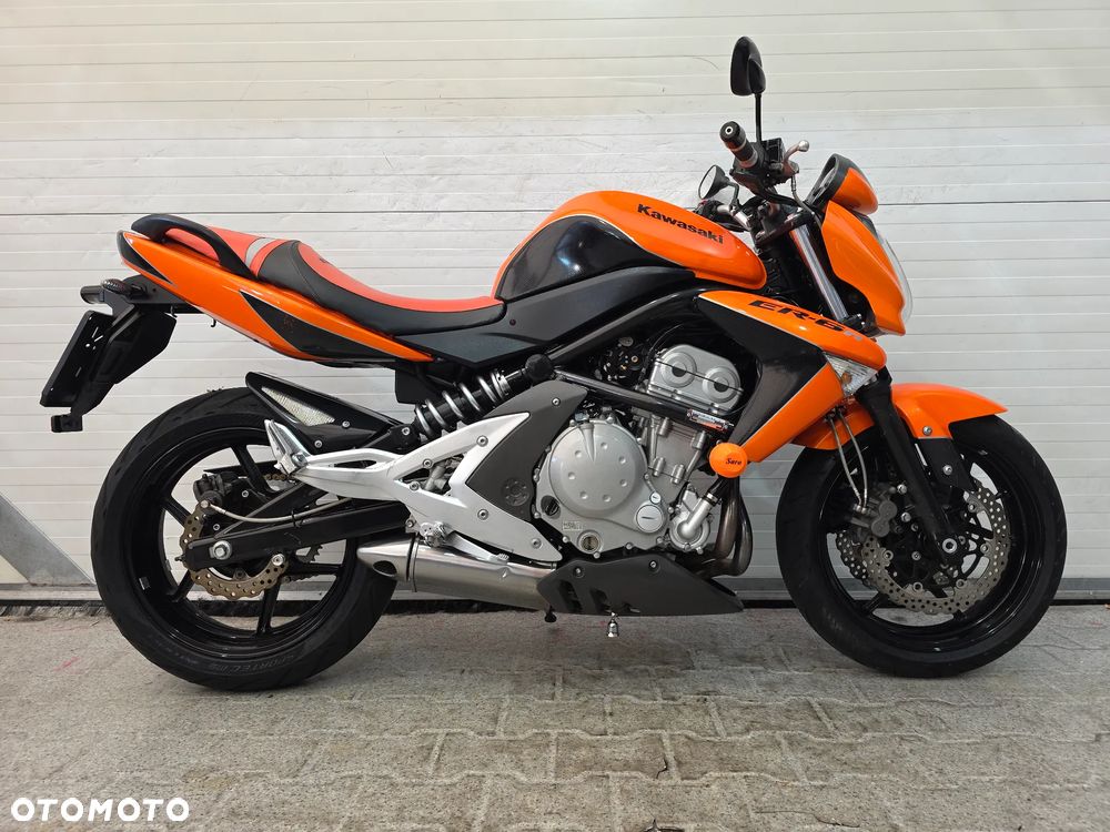 Kawasaki ER - 4