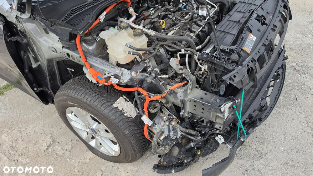 Ford Kuga 2.5 Duratec PHEV TITANIUM - 35