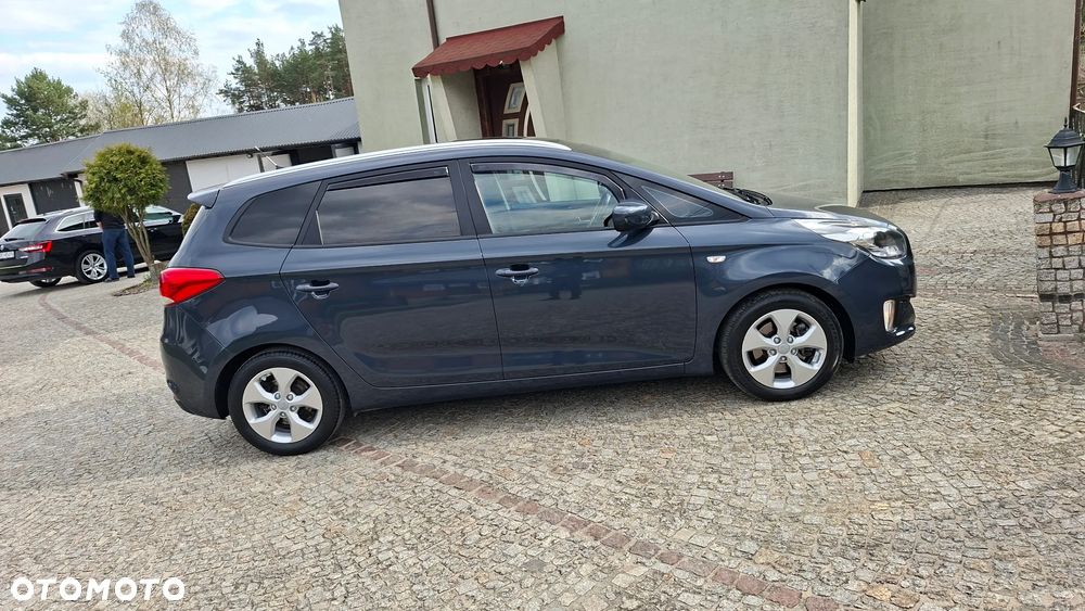 Kia Carens 1.7 CRDi Spirit - 19