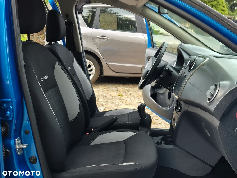 Dacia Sandero Stepway TCe 90 (S&S) Celebration - 25