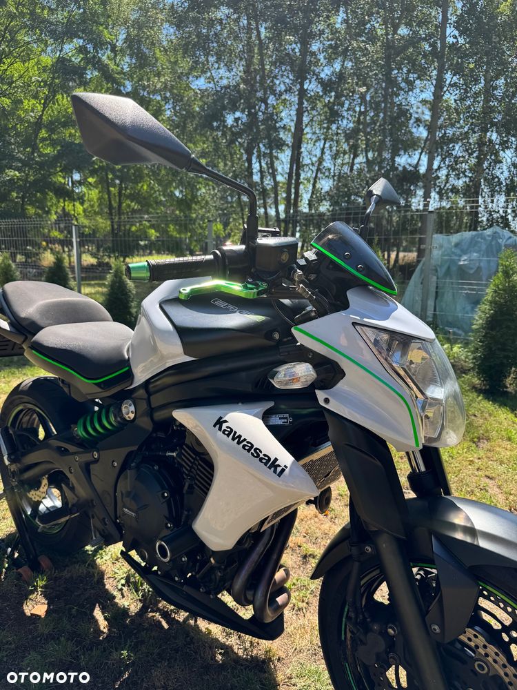 Kawasaki ER - 10