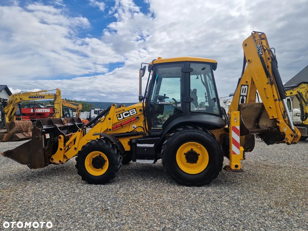 JCB 3CX - 12