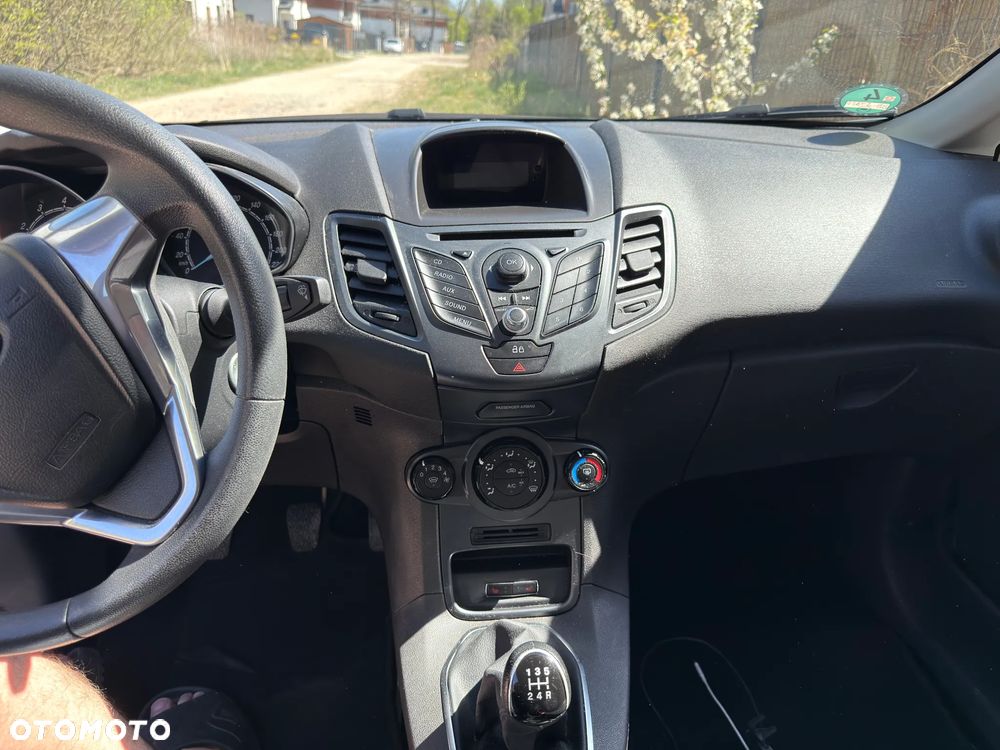 Ford Fiesta - 11