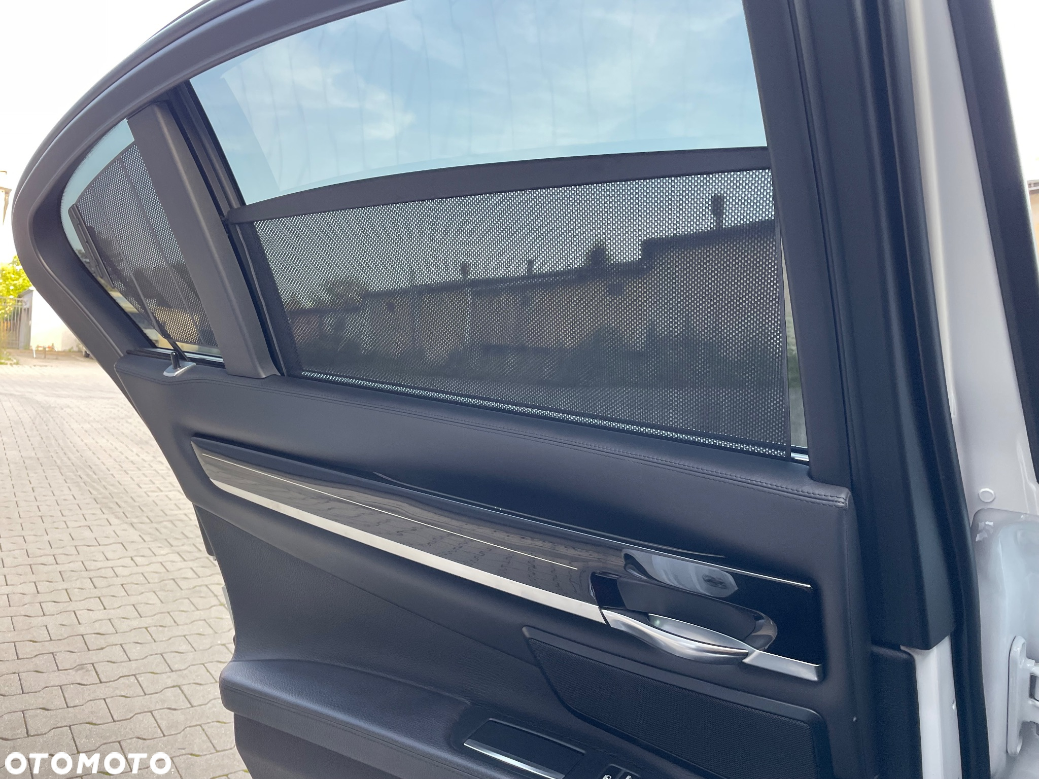 BMW Seria 7 740d xDrive - 25