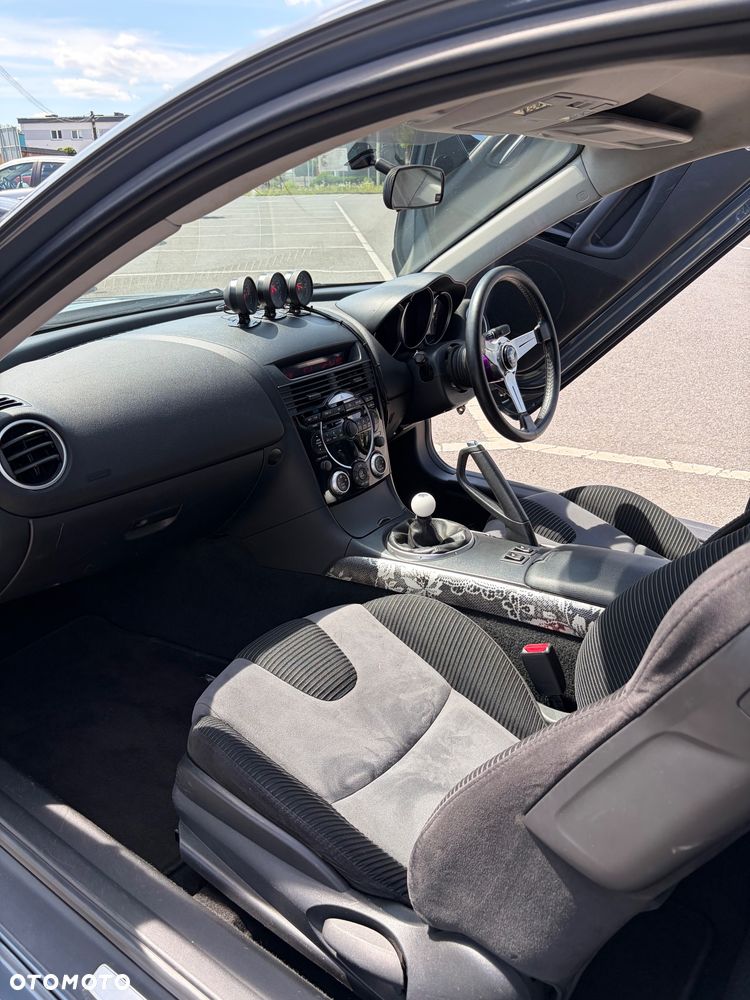 Mazda RX-8 Revolution - 8