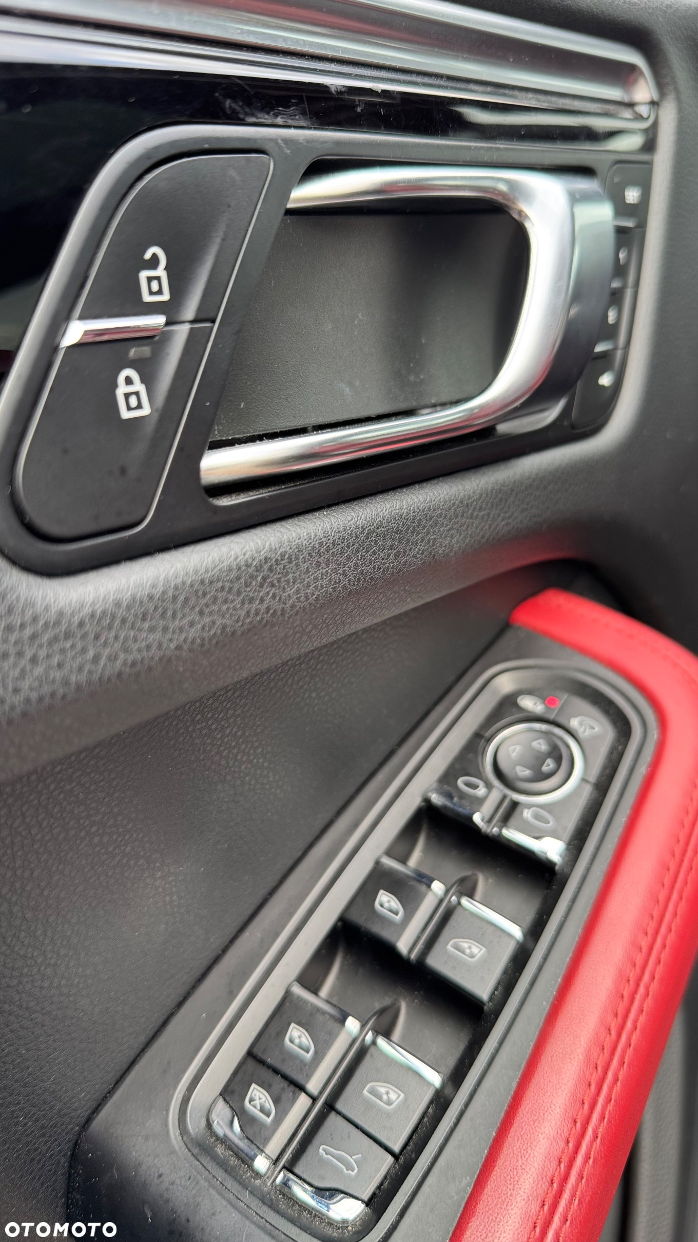 Porsche Macan Standard - 10