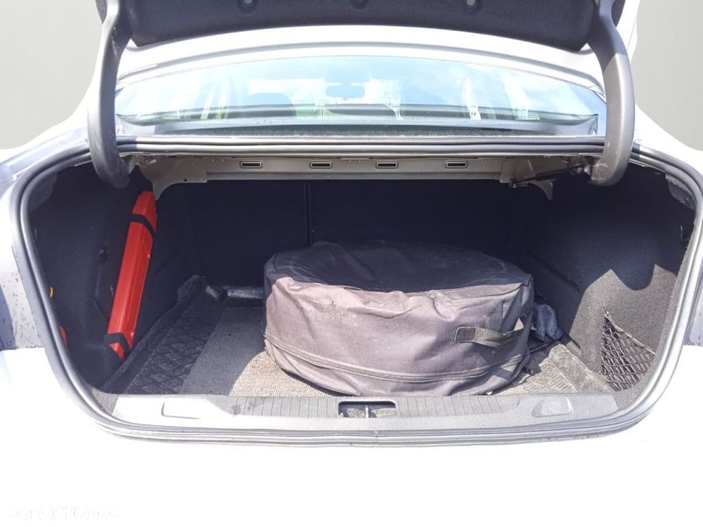 Opel Astra 1.4 T EU6 - 32