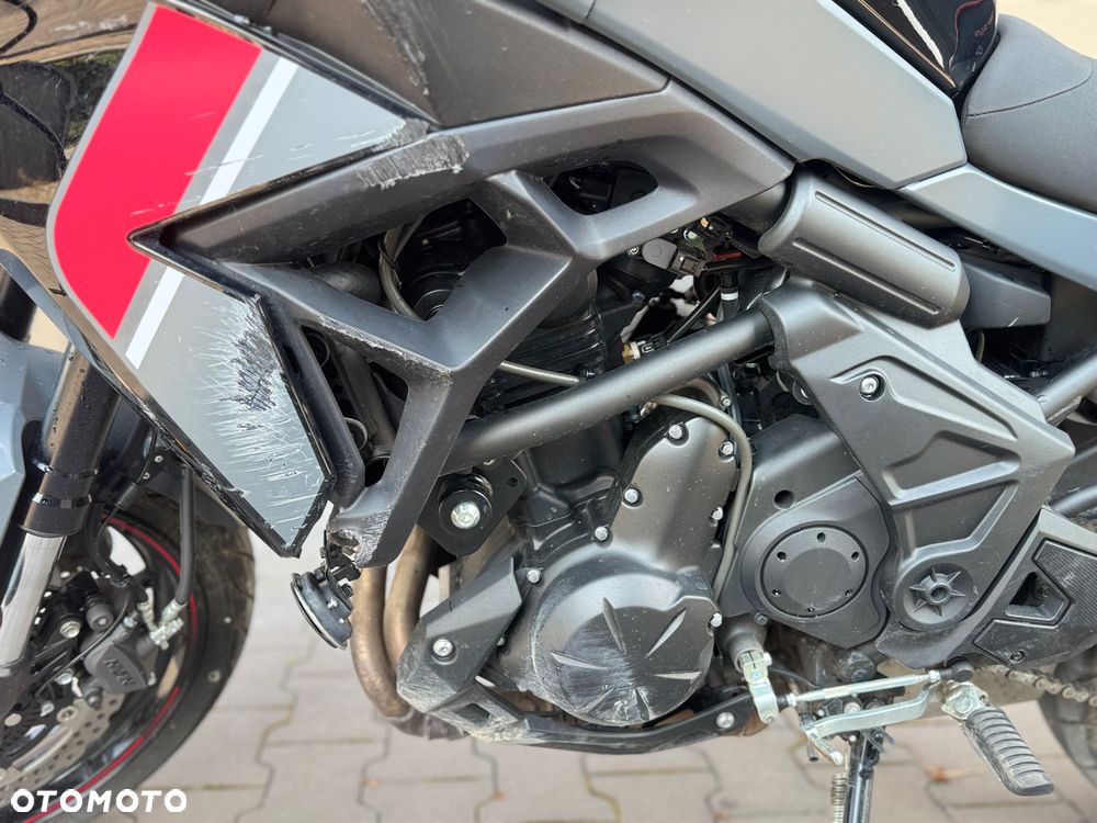 Kawasaki Versys 650 - 14