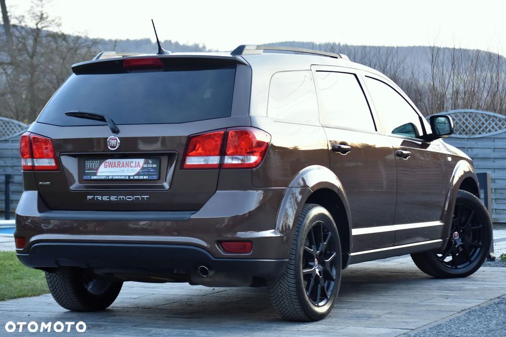 Fiat Freemont 2.0 Multijet 16V DPF Automatik Allrad Black Code - 18