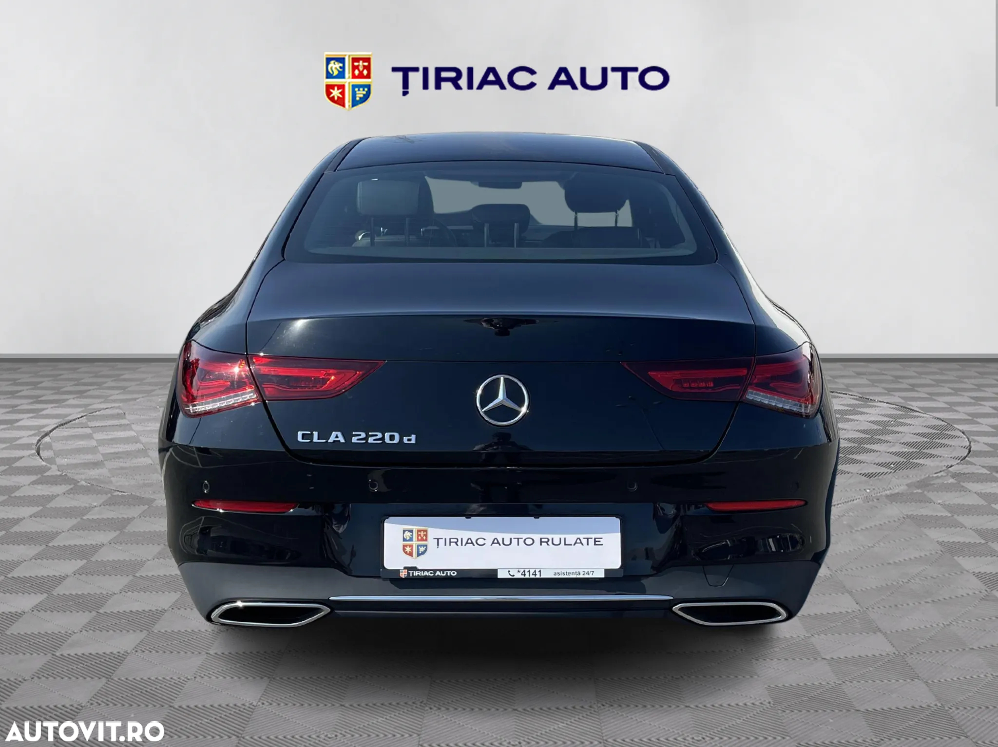 Mercedes-Benz CLA - 4