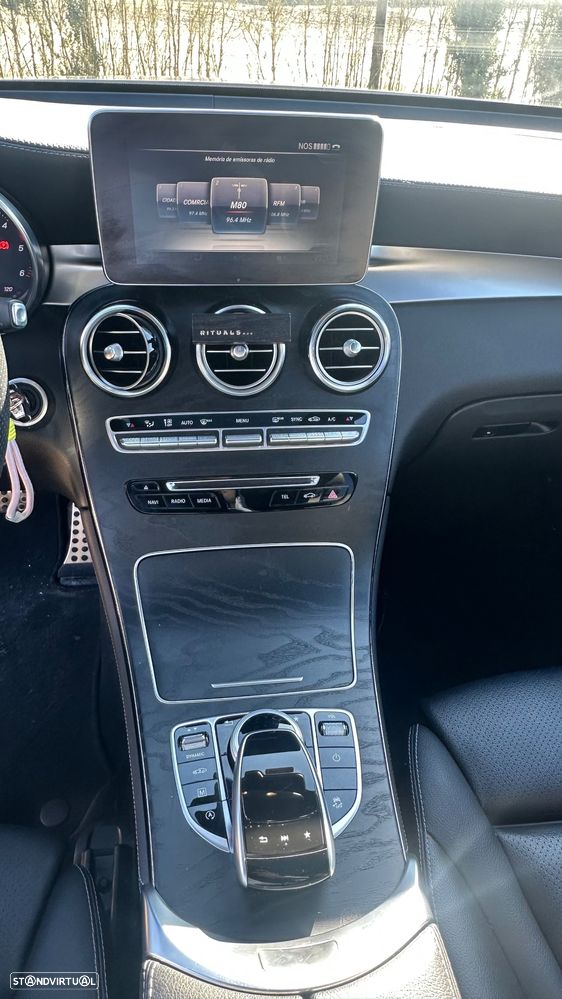 Mercedes-Benz GLC 220 d 4Matic 9G-TRONIC AMG Line - 16