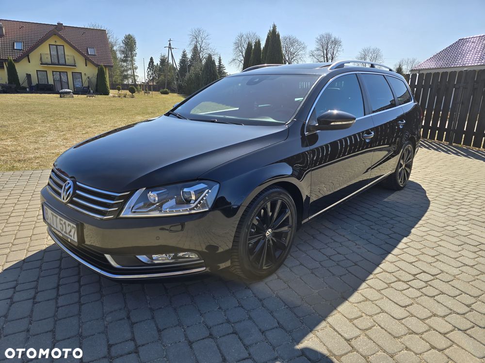 Volkswagen Passat - 12