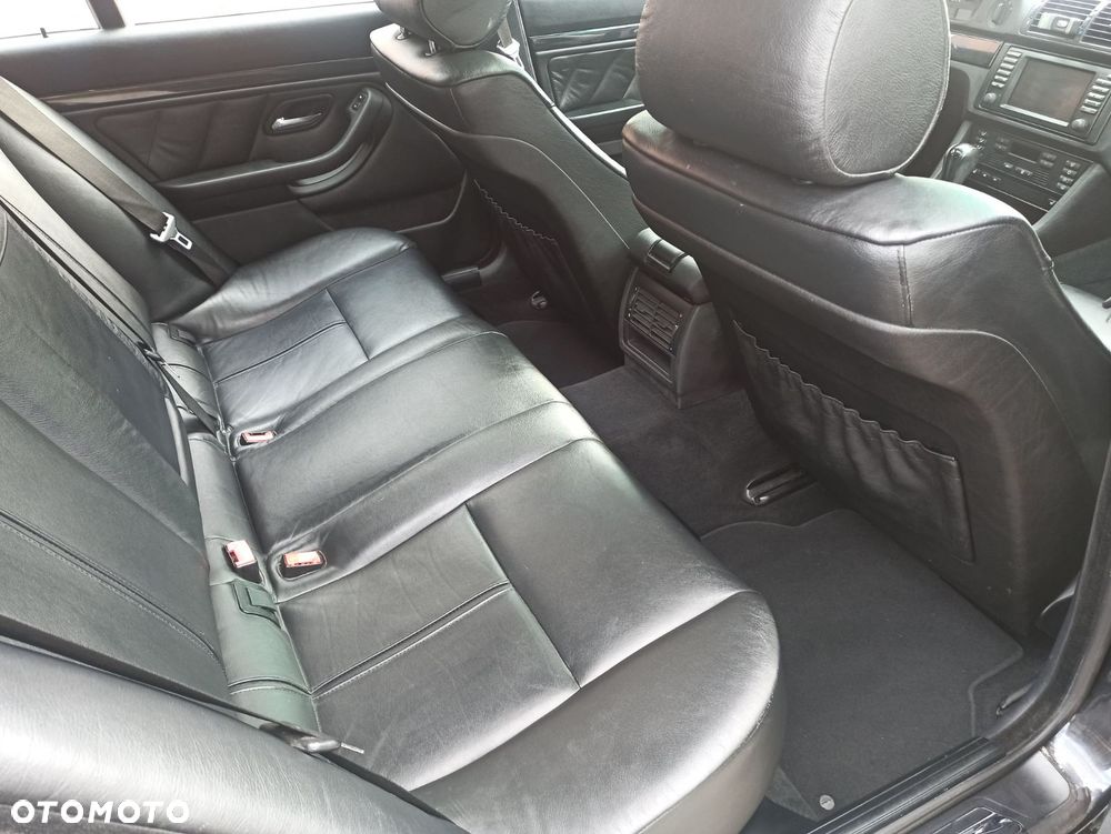 BMW Seria 5 - 18