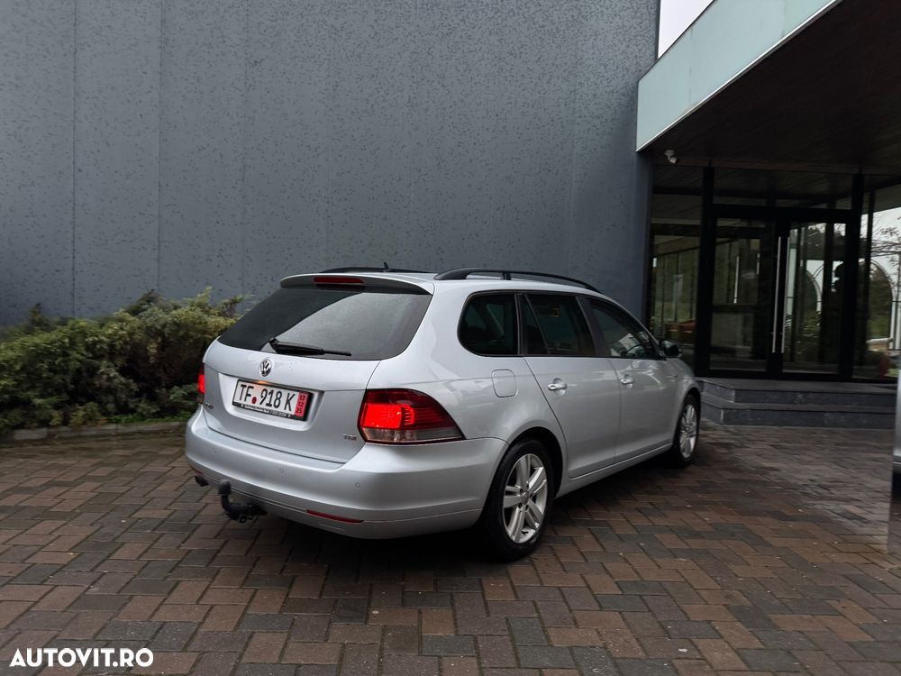 Volkswagen Golf - 21