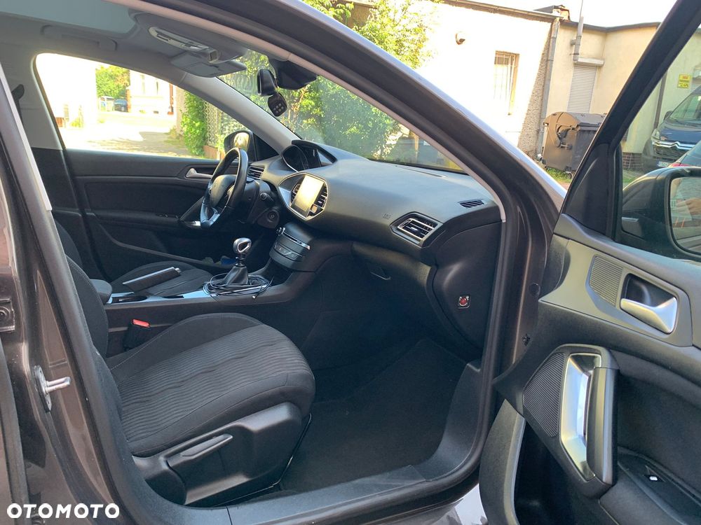 Peugeot 308 1.6 BlueHDi Active S&S - 10