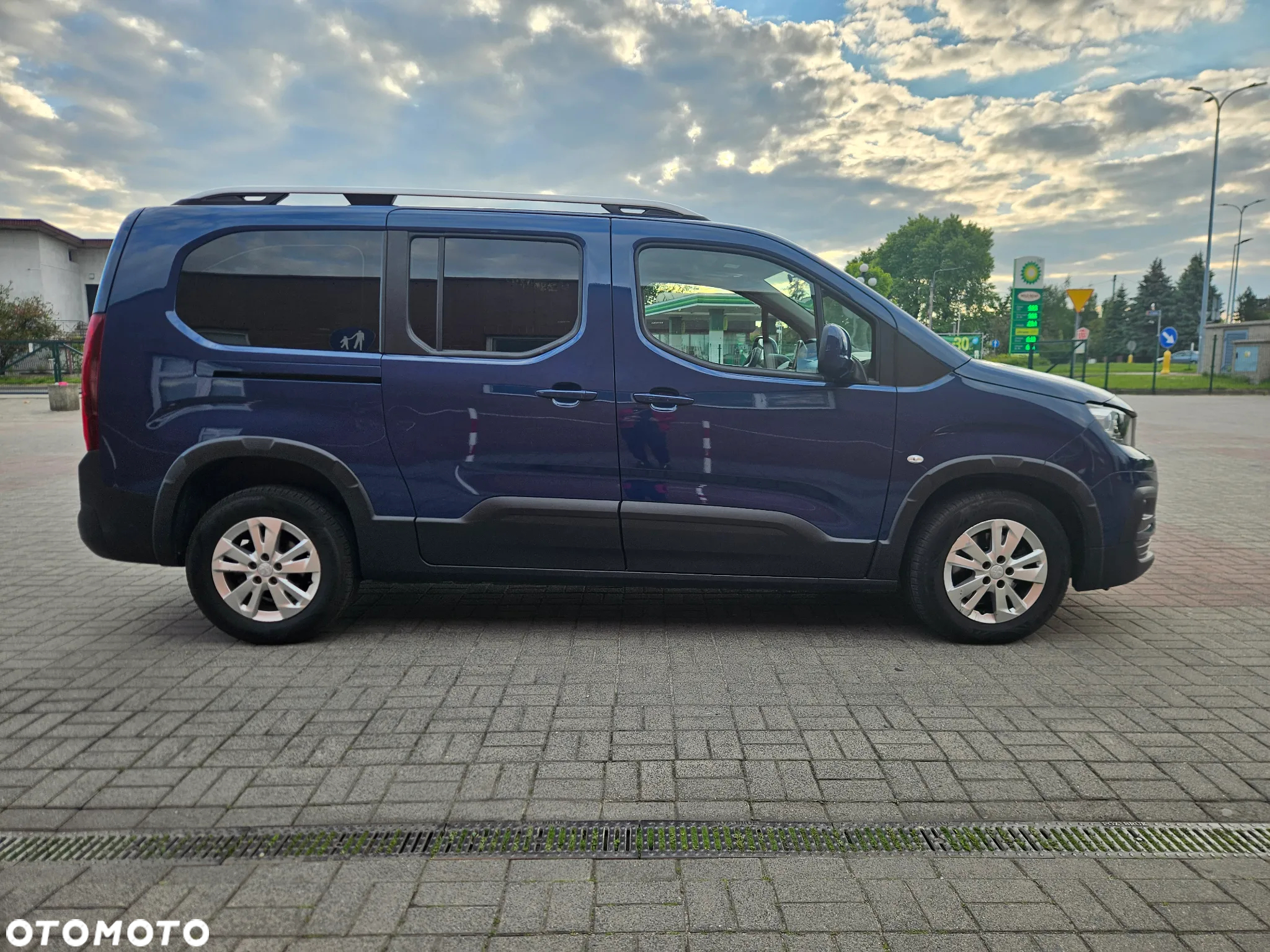 Peugeot Rifter - 6