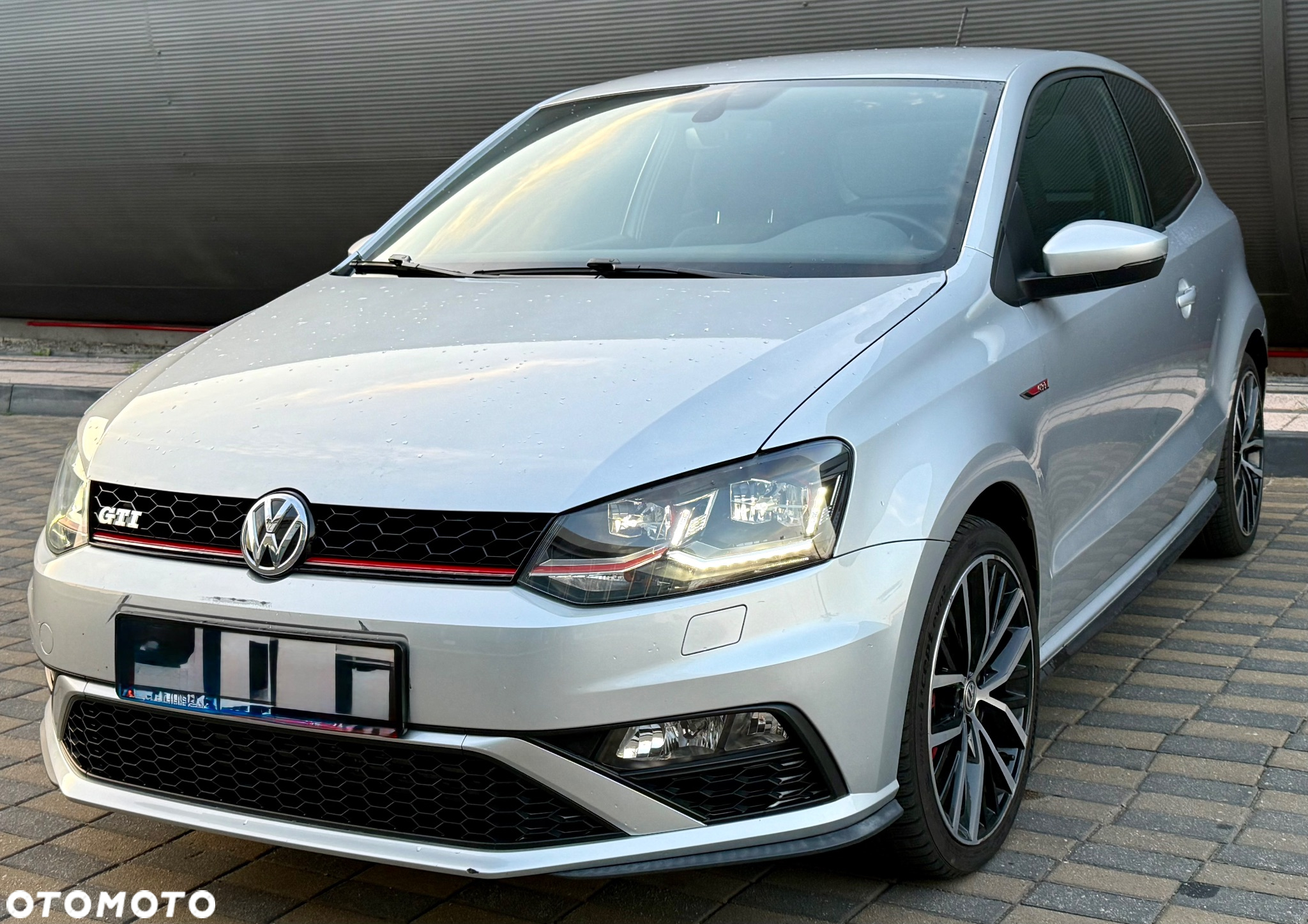 Volkswagen Polo 1.8 TSI (Blue Motion Technology) GTI - 3