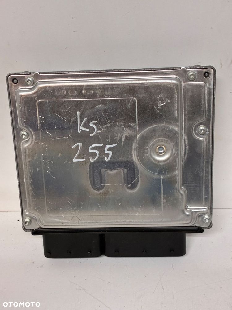 MERCEDES KOMPUTER  STEROWNIK  SILNIKA ECU A6481500579 - 6