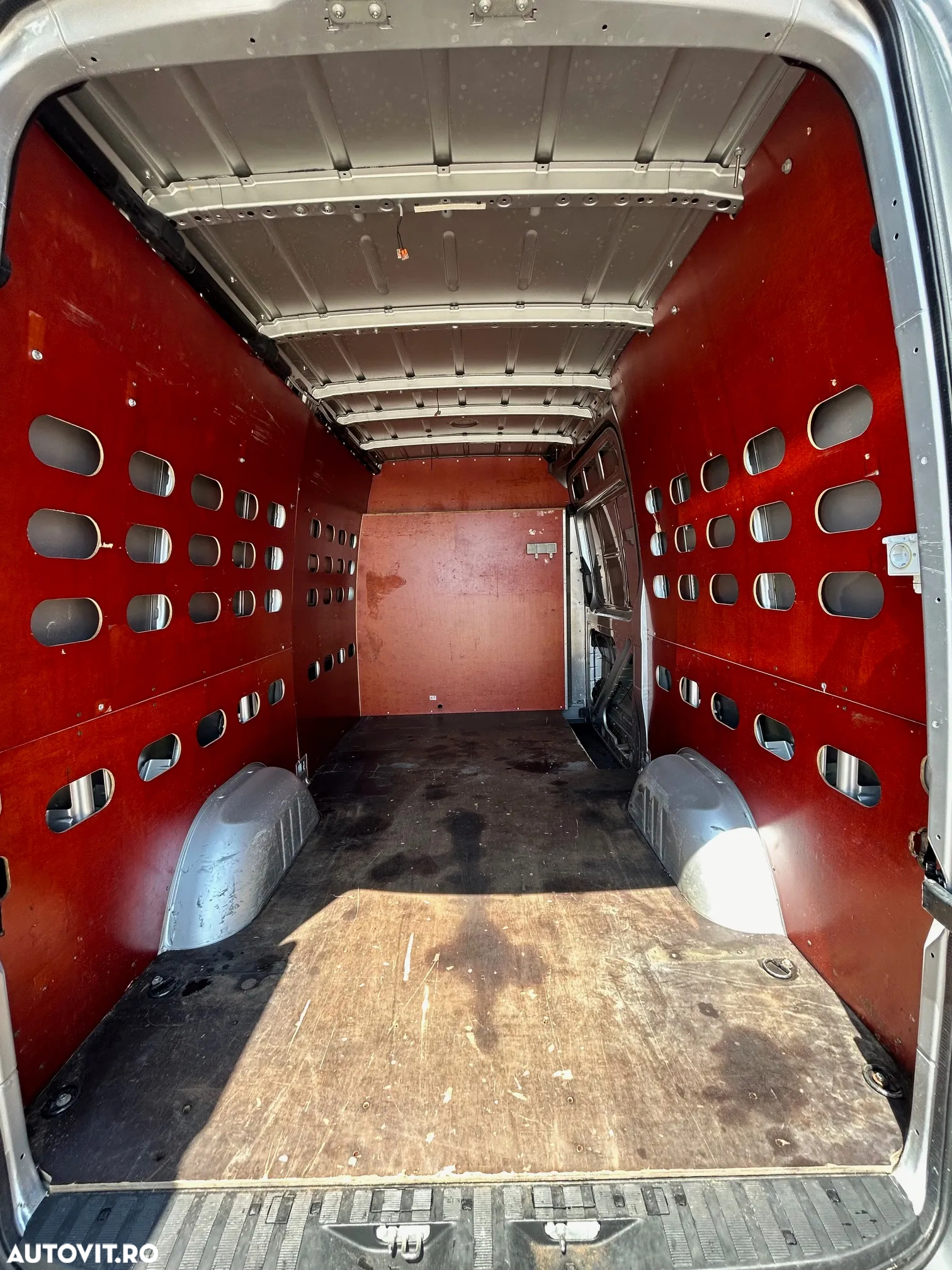 Volkswagen Crafter - 8
