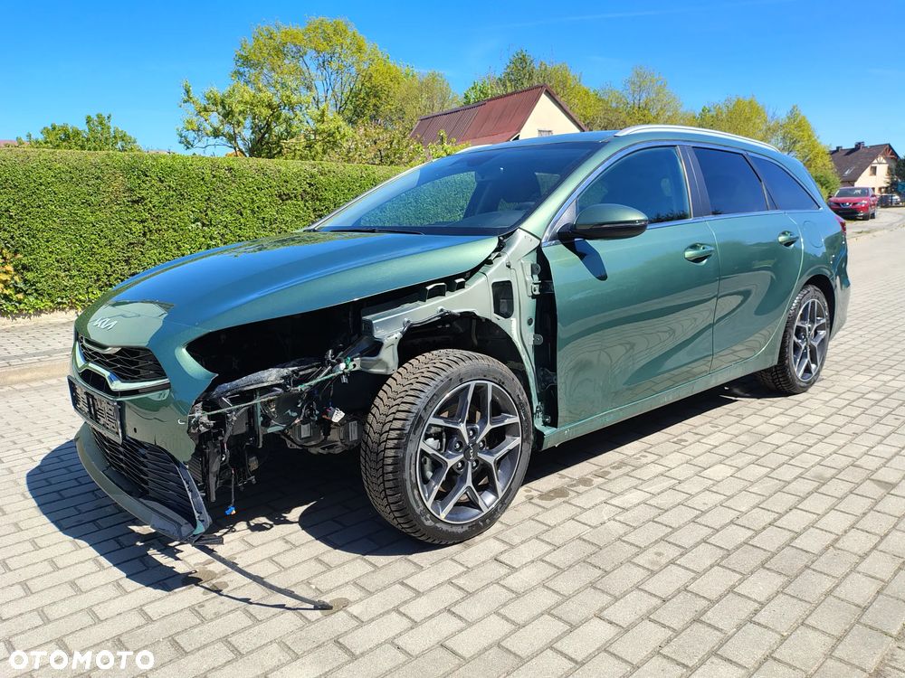Kia Ceed - 6