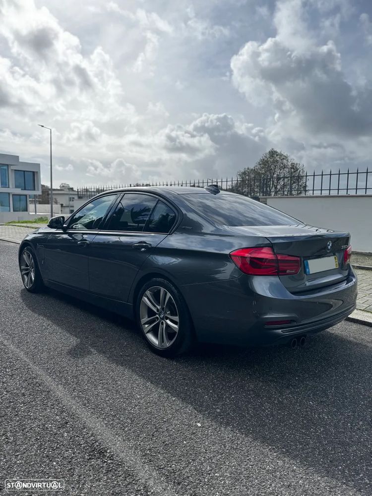 BMW 330 e iPerformance Line Sport Shadow - 3
