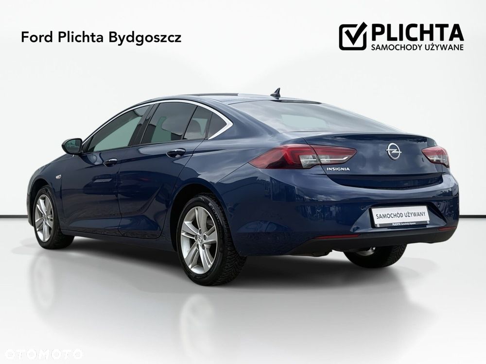 Opel Insignia - 8