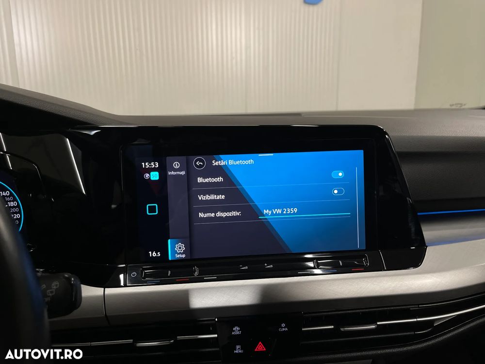 Volkswagen Golf 1.0 eTSI DSG MHEV Life - 20