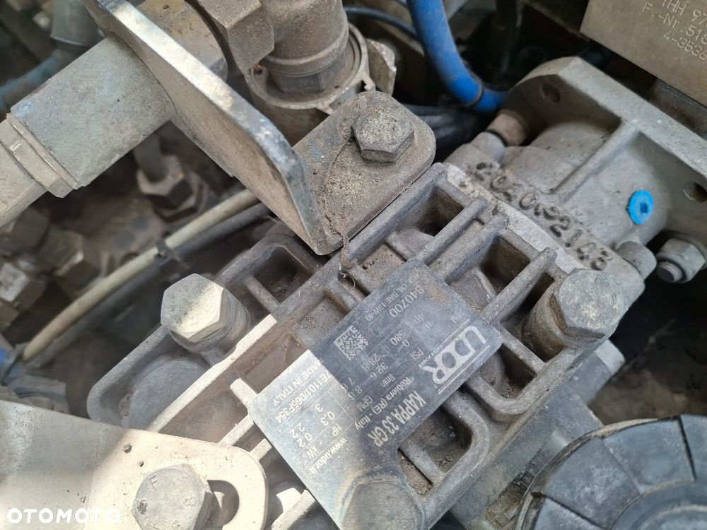 Renault C280 Zamiatarka SEMAT Zoeller FAUN Karcher 2 Silniki Rura Do Liści Listwy Ciśnieniowe Lanca 2 Zbiorniki Wody Szczotki L/R 2018r Euro 6 Motogodziny: 740MTH - 22