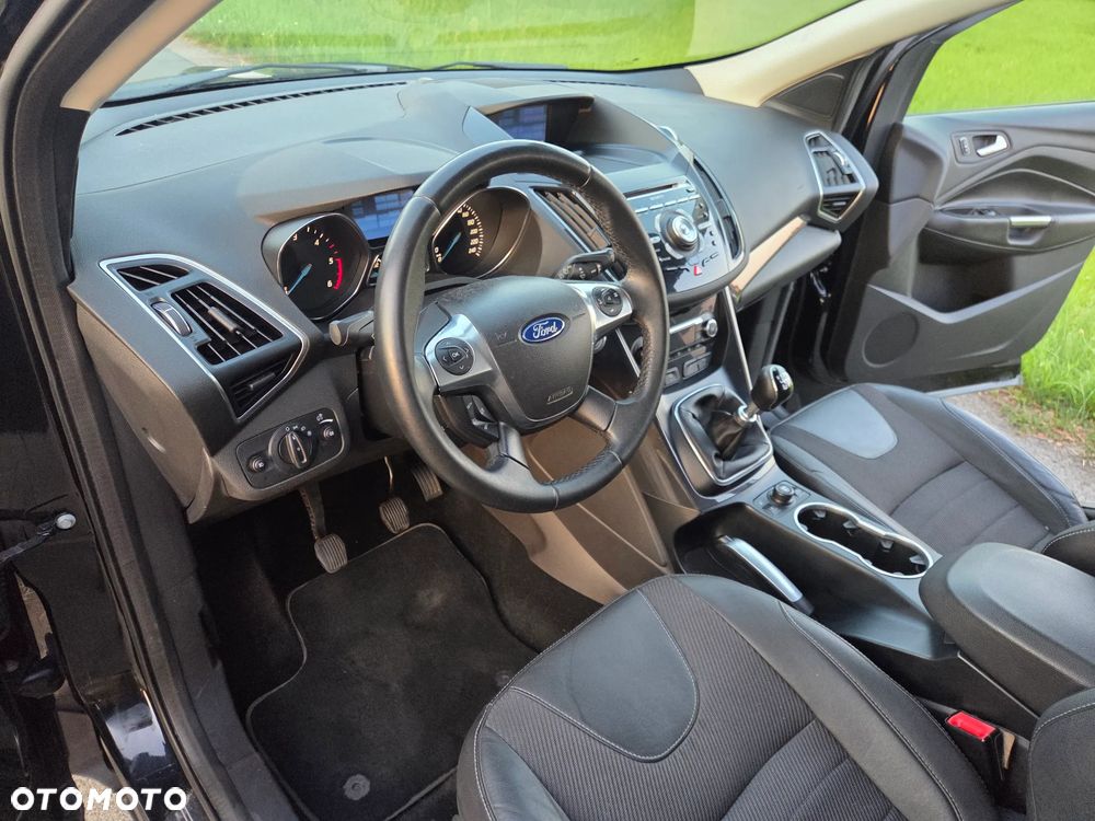 Ford Kuga 2.0 TDCi 2x4 Individual - 11
