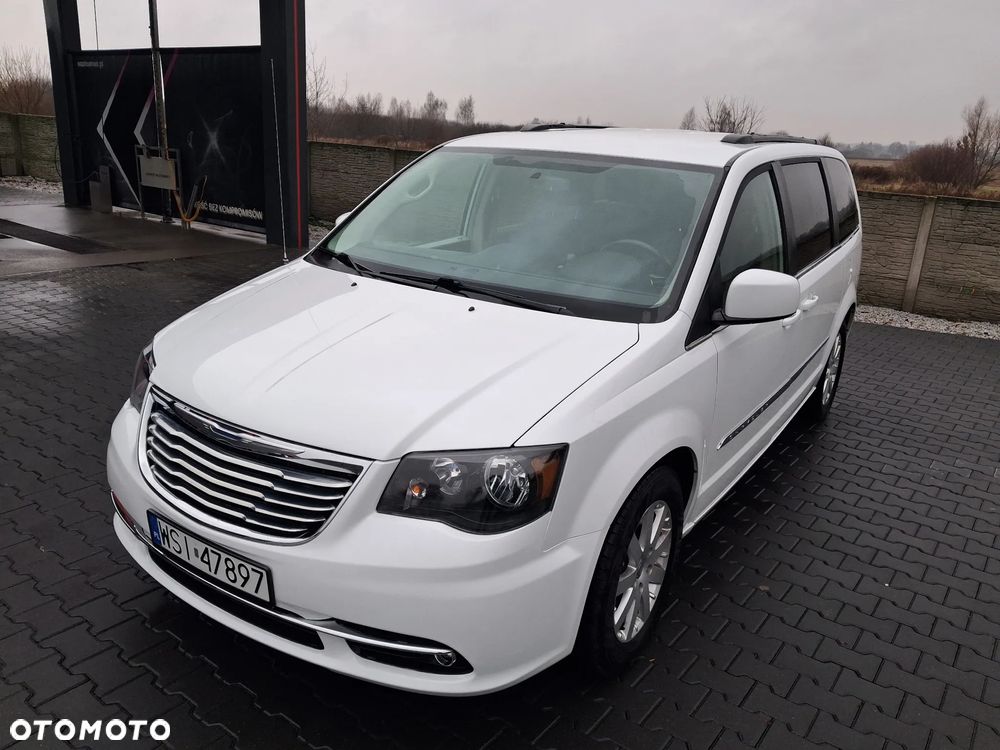 Chrysler Town & Country 3.6 Touring - 15