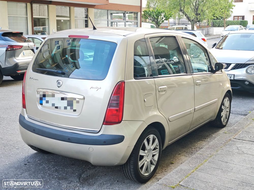 Lancia Musa 1.3 16V M-jet Platino - 3