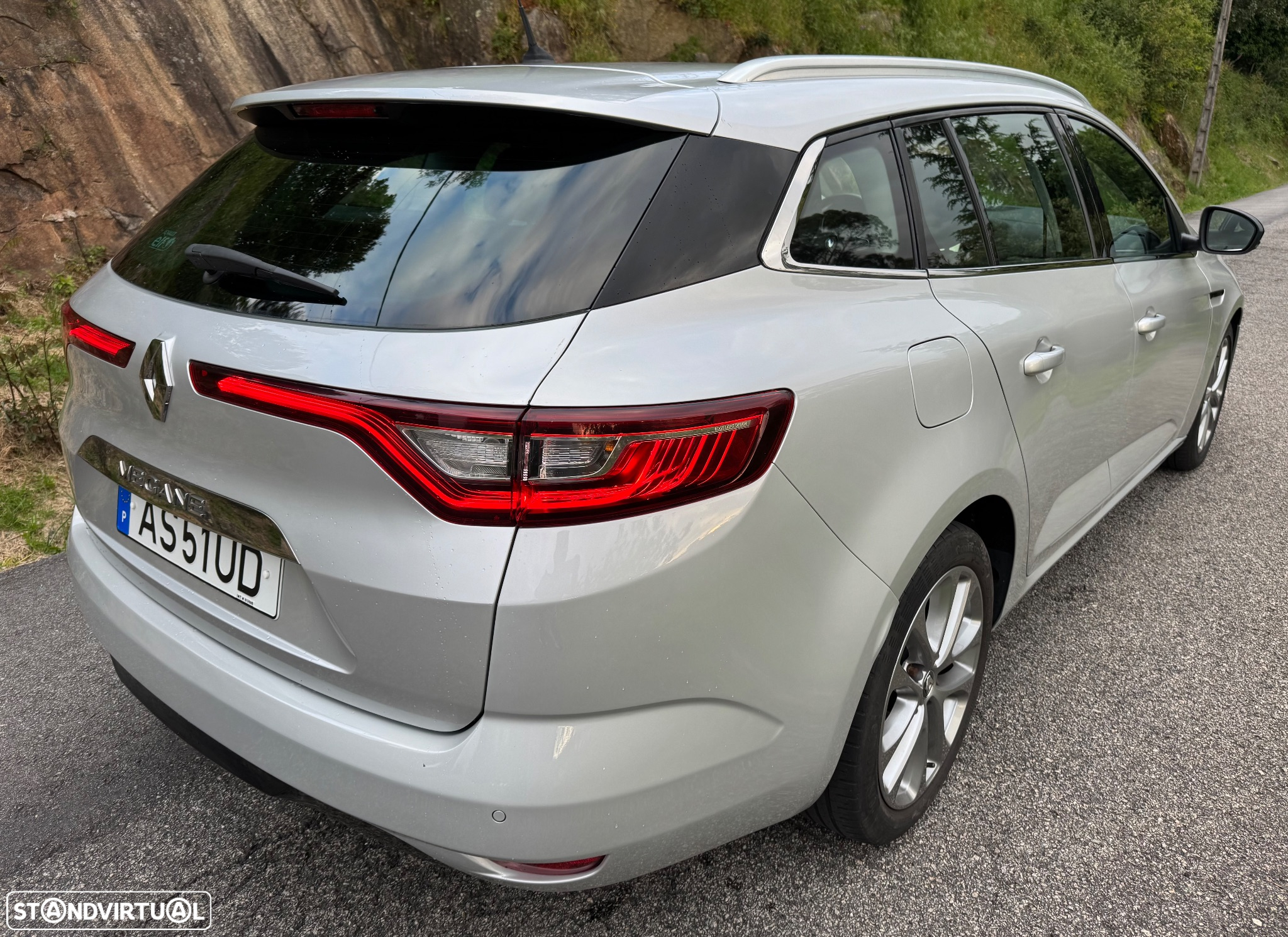 Renault Mégane Sport Tourer dCi 110 FAP EDC Dynamique - 10