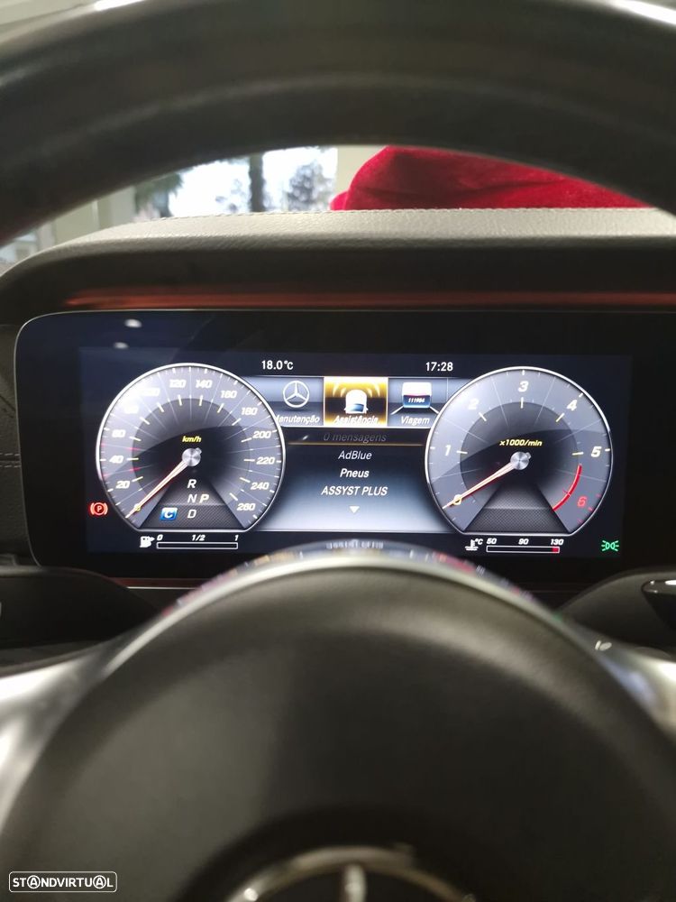Mercedes-Benz E 300 d AMG Line - 41