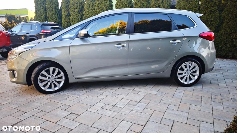 Kia Carens 1.7 CRDi Business Line 7os 7DCT - 9