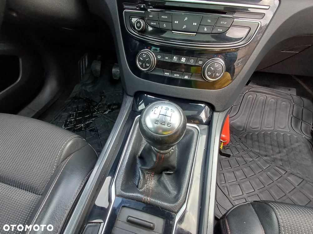 Peugeot 508 HDi FAP 140 Allure - 19