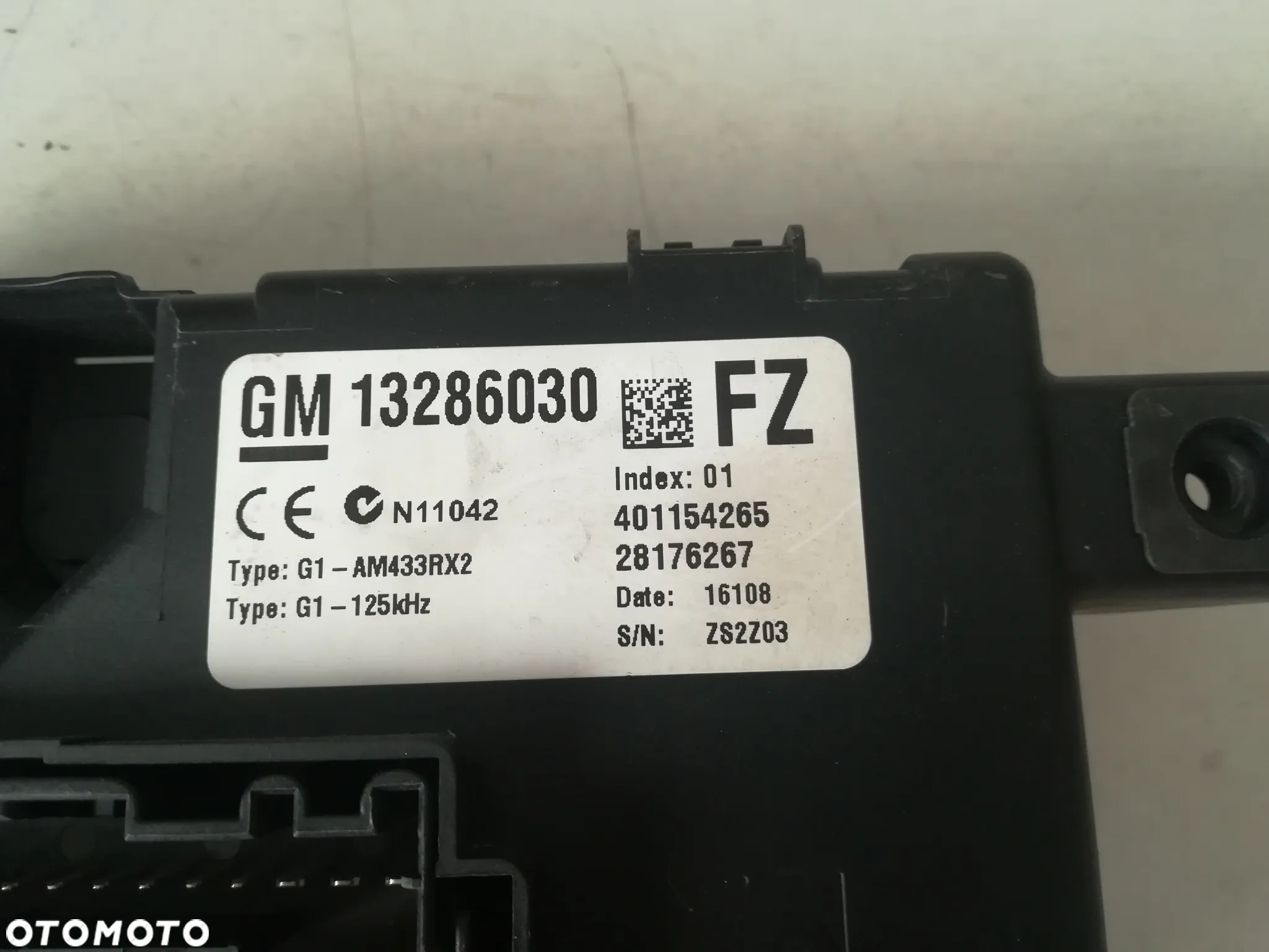 MODUŁ BSI, SKRZYNKA BEZPIECZNIKÓW OPEL CORSA D 13286030 - 2