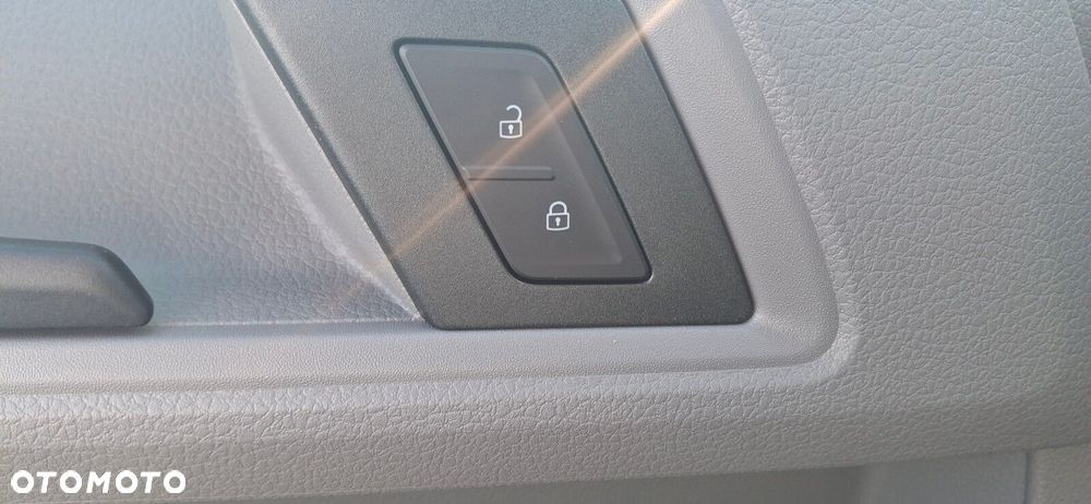 Volkswagen Crafter 2.0 TDI 177 KM Manual - 25