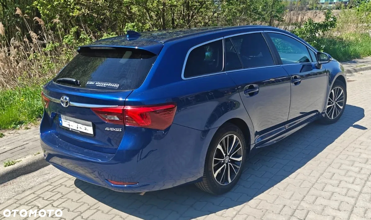 Toyota Avensis 2.0 D-4D Prestige - 5