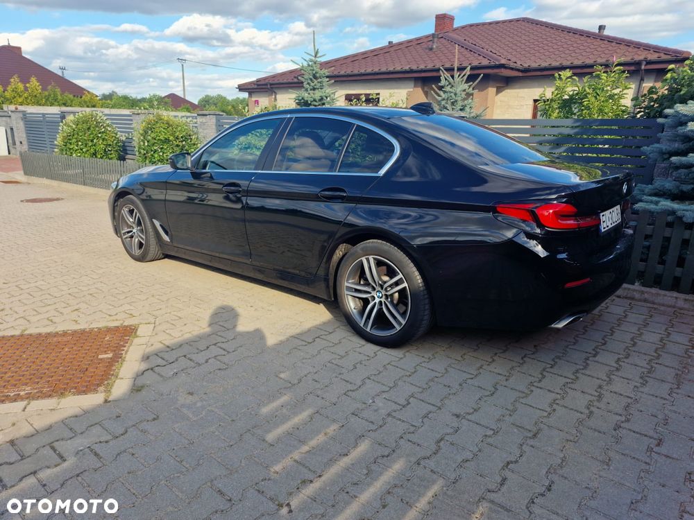 BMW Seria 5 518d mHEV Luxury Line - 2
