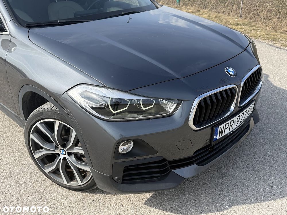 BMW X2 xDrive20i Advantage Plus - 6